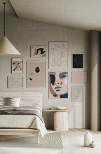 Load image into Gallery viewer, Ghost Queen
