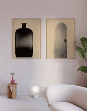 Ladda upp bild till gallerivisning, Hand och vägg
