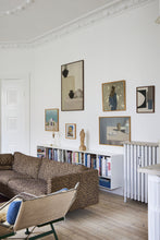 Ladda upp bild till gallerivisning, On A Table 
