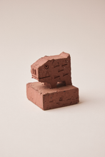 Ladda upp bild till gallerivisning, Zodiac Pig- Red Unglazed
