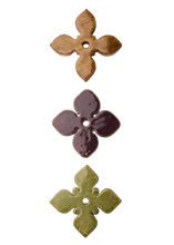 Ladda upp bild till gallerivisning, Ceramic Wall Flowers - Colourful Glaze
