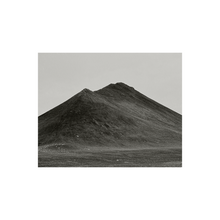 Ladda upp bild till gallerivisning, A Mountain Now 01
