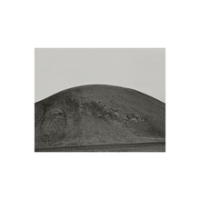 Ladda upp bild till gallerivisning, A Mountain Now 02
