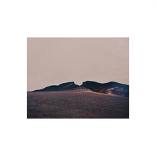 Ladda upp bild till gallerivisning, A Mountain Now 06
