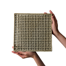 Ladda upp bild till gallerivisning, Ceramic Weave - Matt Green
