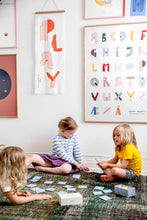 Ladda upp bild till gallerivisning, Alphabet Spaghetti - färgglad (danska)

