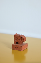 Ladda upp bild till gallerivisning, Zodiac Pig- Red Unglazed
