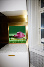 Ladda upp bild till gallerivisning, Fortfarande här
