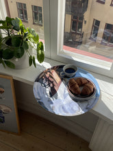 Ladda upp bild till gallerivisning, The Man I Met at a Bar - Art Tray
