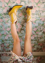 Ladda upp bild till gallerivisning, Vilande Cowboy
